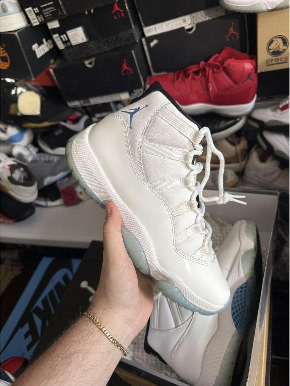 Jordan retro 11 legend blue sz 8.5